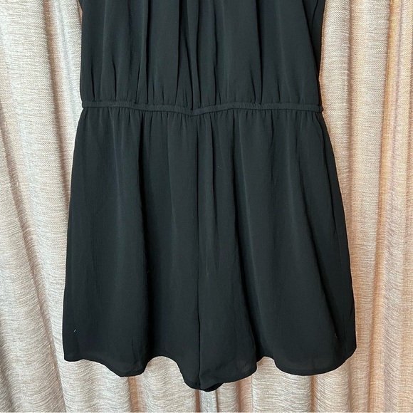 Black Pom Pom Trim Cinched Waist High-neck Romper Size Medium - Picture 7 of 15